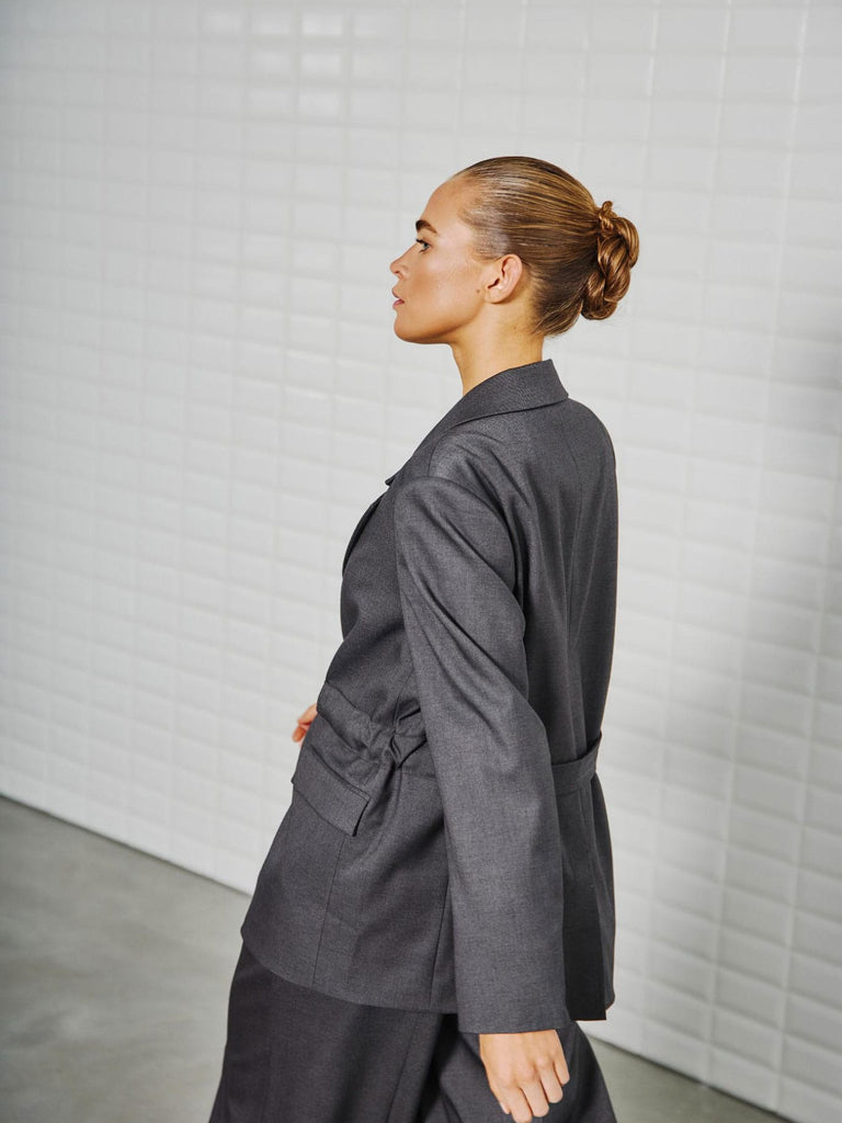 Blazer Magnolia midnight grey, Ansicht seitlich