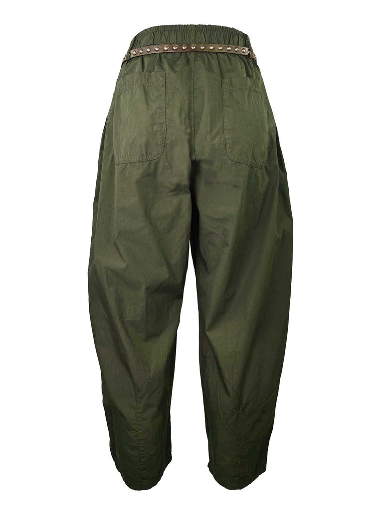 Hose mit Gürtel oliv, Ansicht hinten
