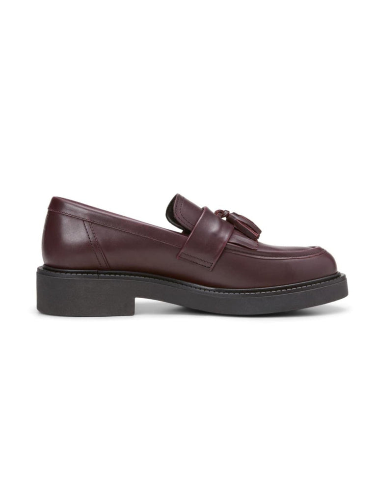 Loafer dark aubergine red, Ansicht seitlich