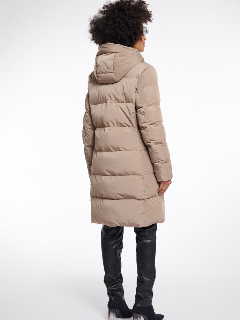 Steppmantel Jade toffee, Ansicht hinten